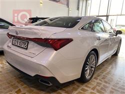 تويوتا أفالون